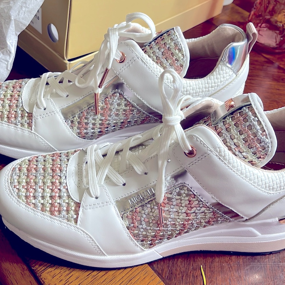 Michael Kors Georgie Trainer open weave raffia. Silver and rose gold. Size 11